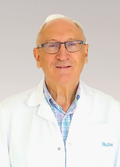 Dr. César Mendiola