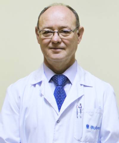 Dr. Luis Pastor