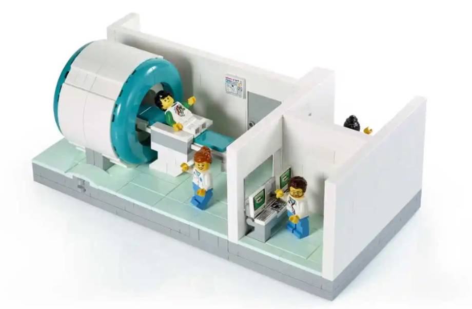 Resonancia magnetica set de la fundación Lego en el Hospital Ruber Internacional